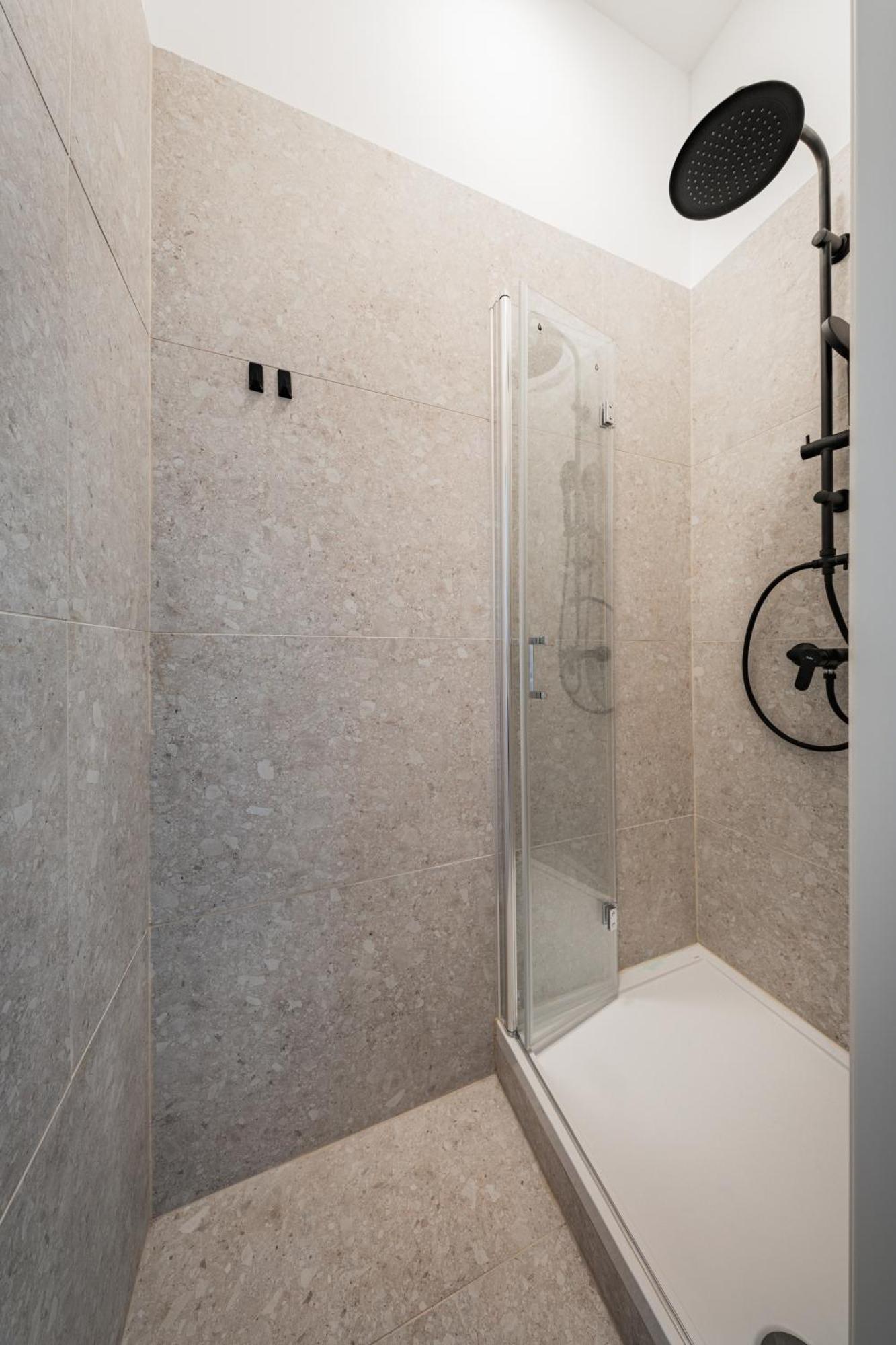 Rive By Home1 Vienne Extérieur photo